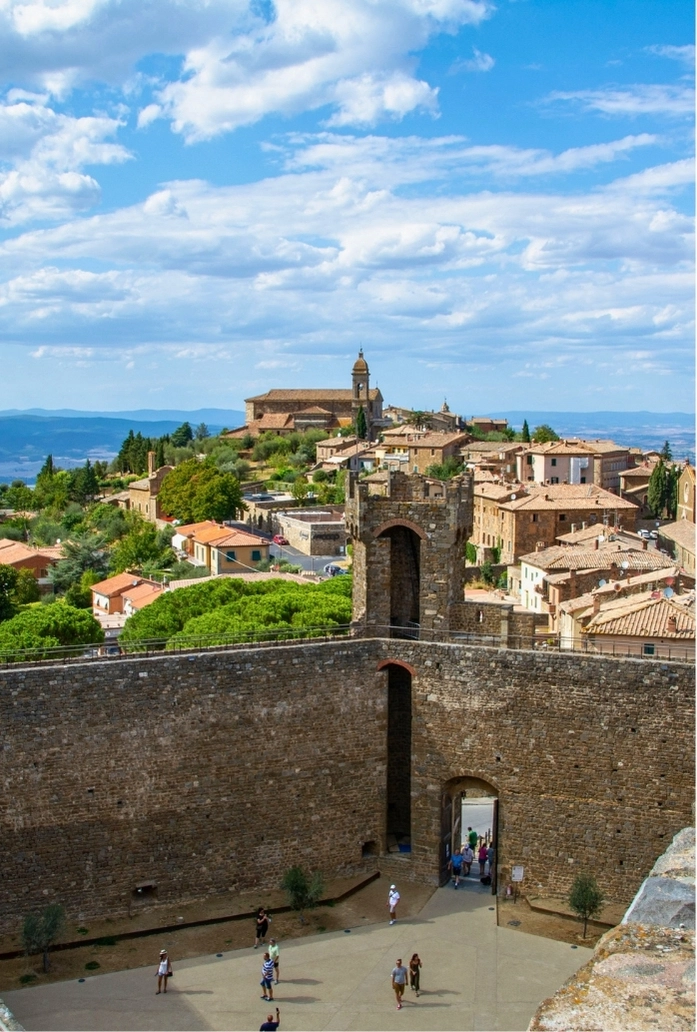tour val d'orcia montalcino fortezza