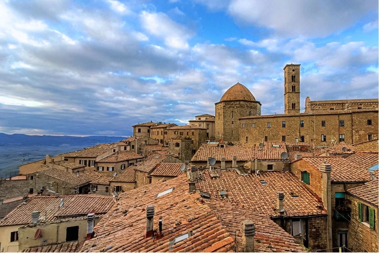 tour volterra