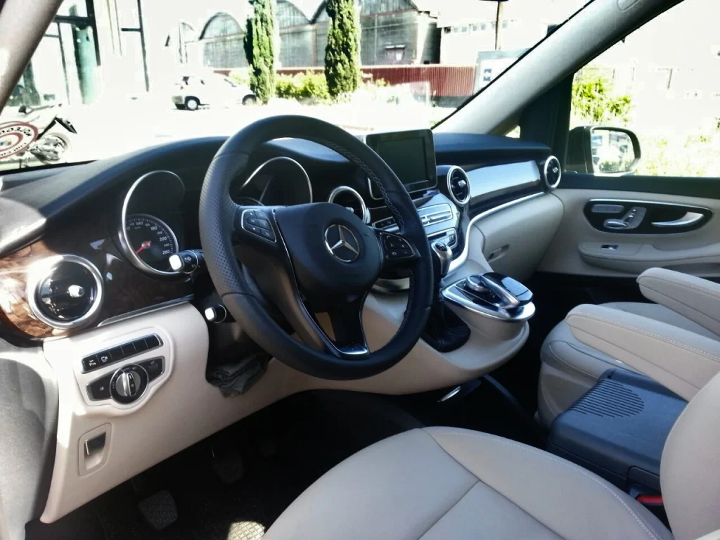 Mercedes CLASSE V lato guida