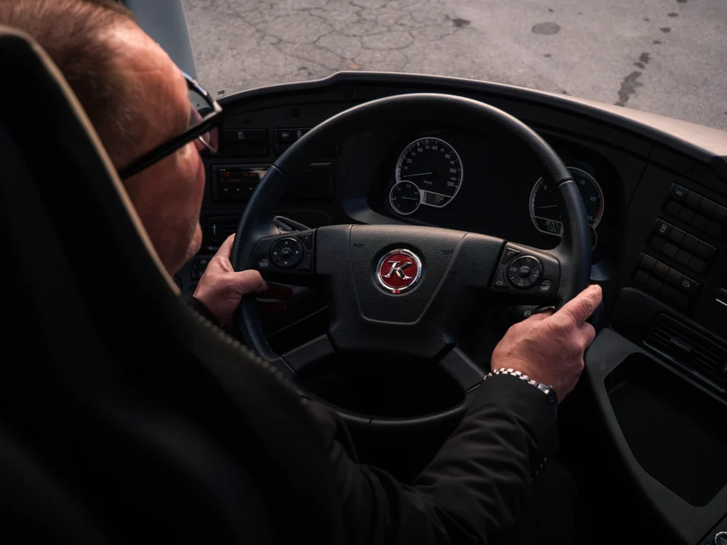 noleggio bus con conducente setra